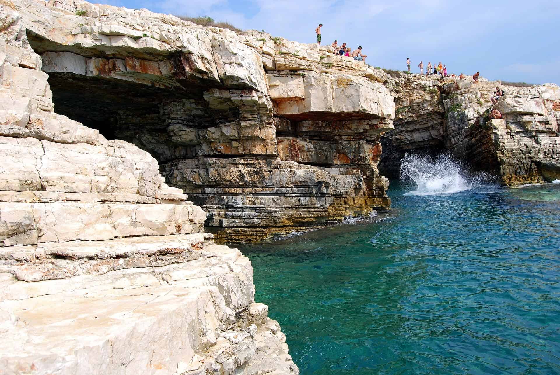 Cliff Jumping in Pula, Croatia - Travel Dudes