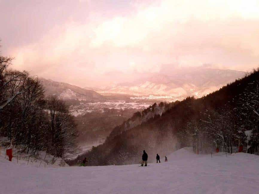 Good Reasons to Visit Japan in the Winter - Travel Dudes